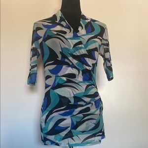 Karen Kane Lifestyle Blue and Black Patterned Women’s Top